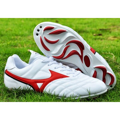 Polyurethane Soccer Shoe