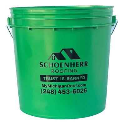 2 Gallon Plastic Bucket