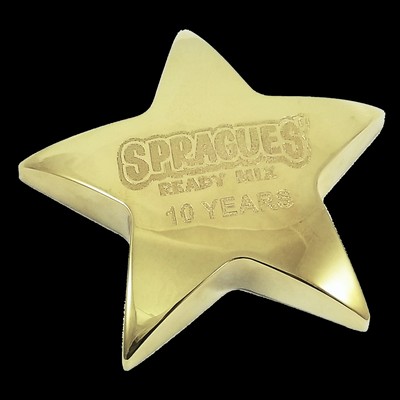 Gold Metal Star Paperweight (4"x4")